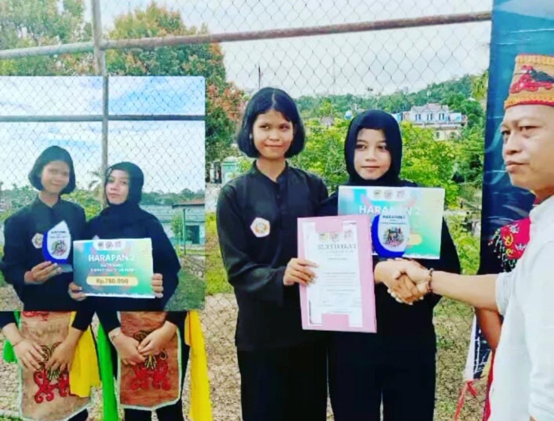JUARA HARAPAN 2 LAWANG SEKEPENG PUTRI